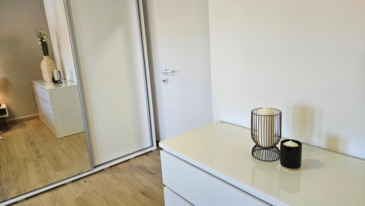 Eximius Apartment Πούλα Εξωτερικό φωτογραφία