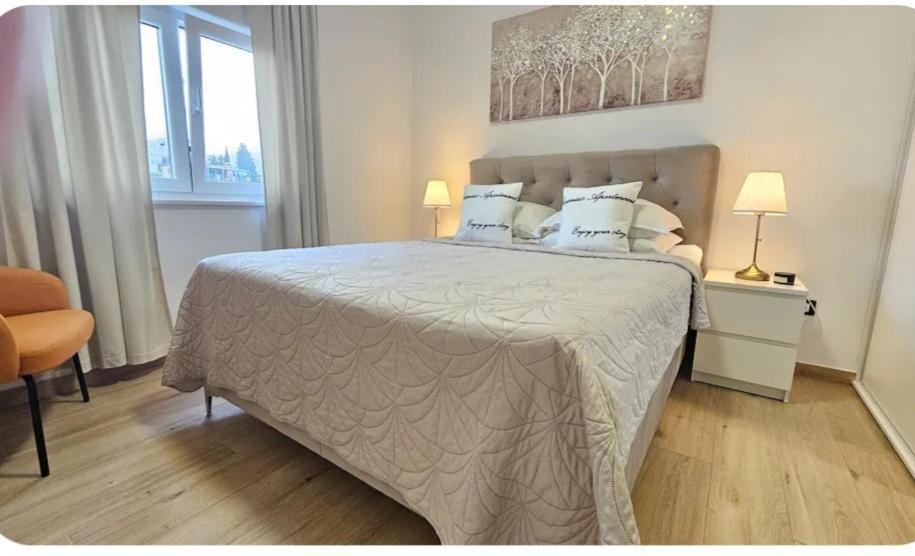 Eximius Apartment Πούλα Εξωτερικό φωτογραφία